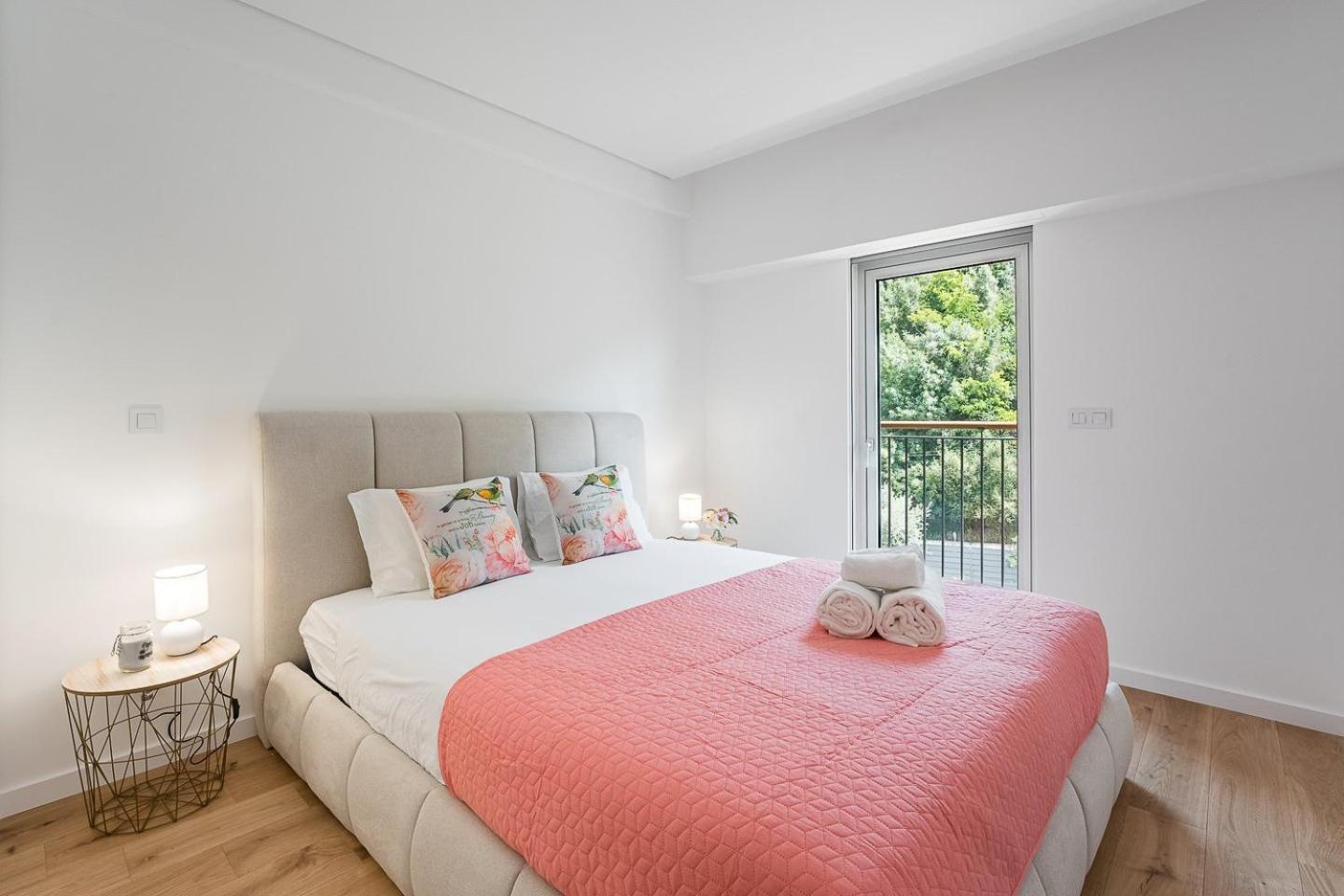 Guestready - Majestic Riverside Terrace In Coimbra Appartement Buitenkant foto